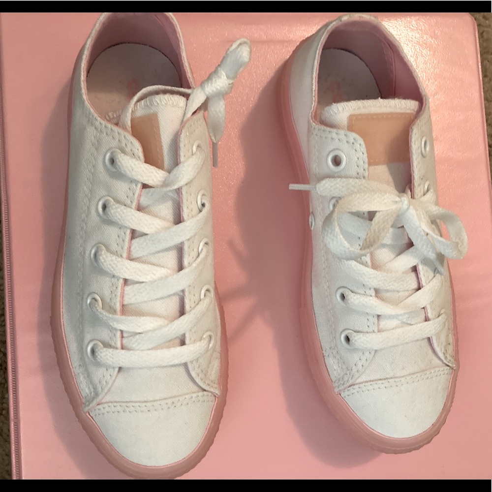 Kids shoes, converse brand.